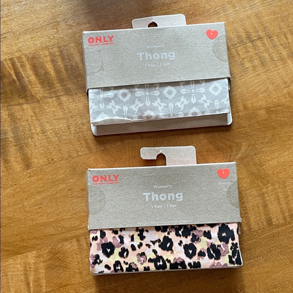 Old Navy Women's Large Thong 2 Pair NEW